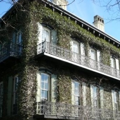 Gates & Gardens Walk